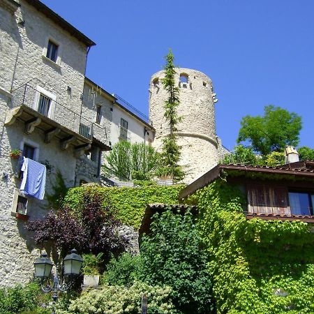 Casa Stefania Villa Barrea Bagian luar foto