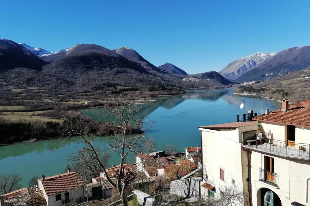 Casa Stefania Villa Barrea Bagian luar foto