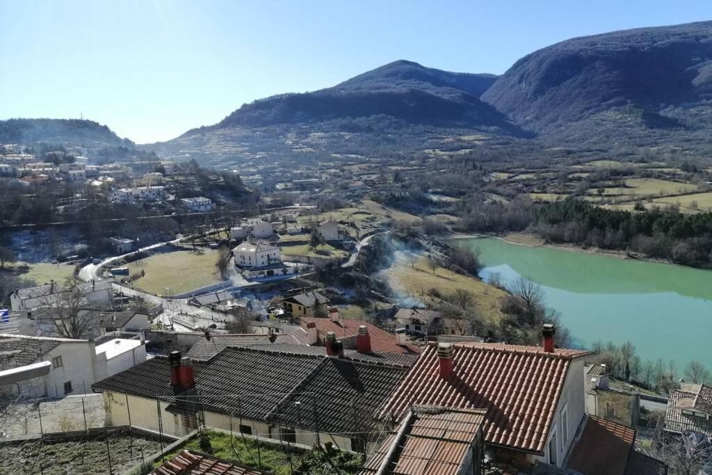 Casa Stefania Villa Barrea Bagian luar foto