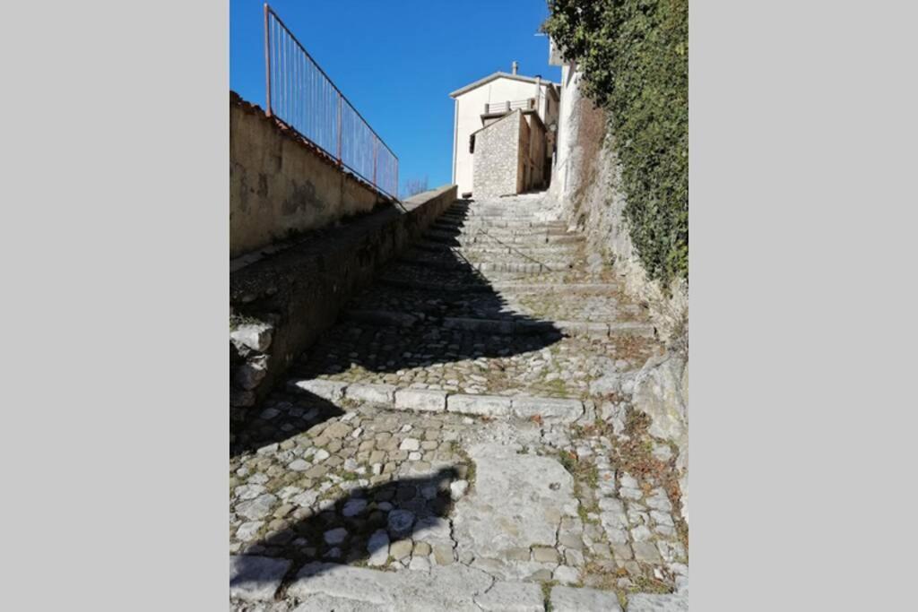 Casa Stefania Villa Barrea Bagian luar foto